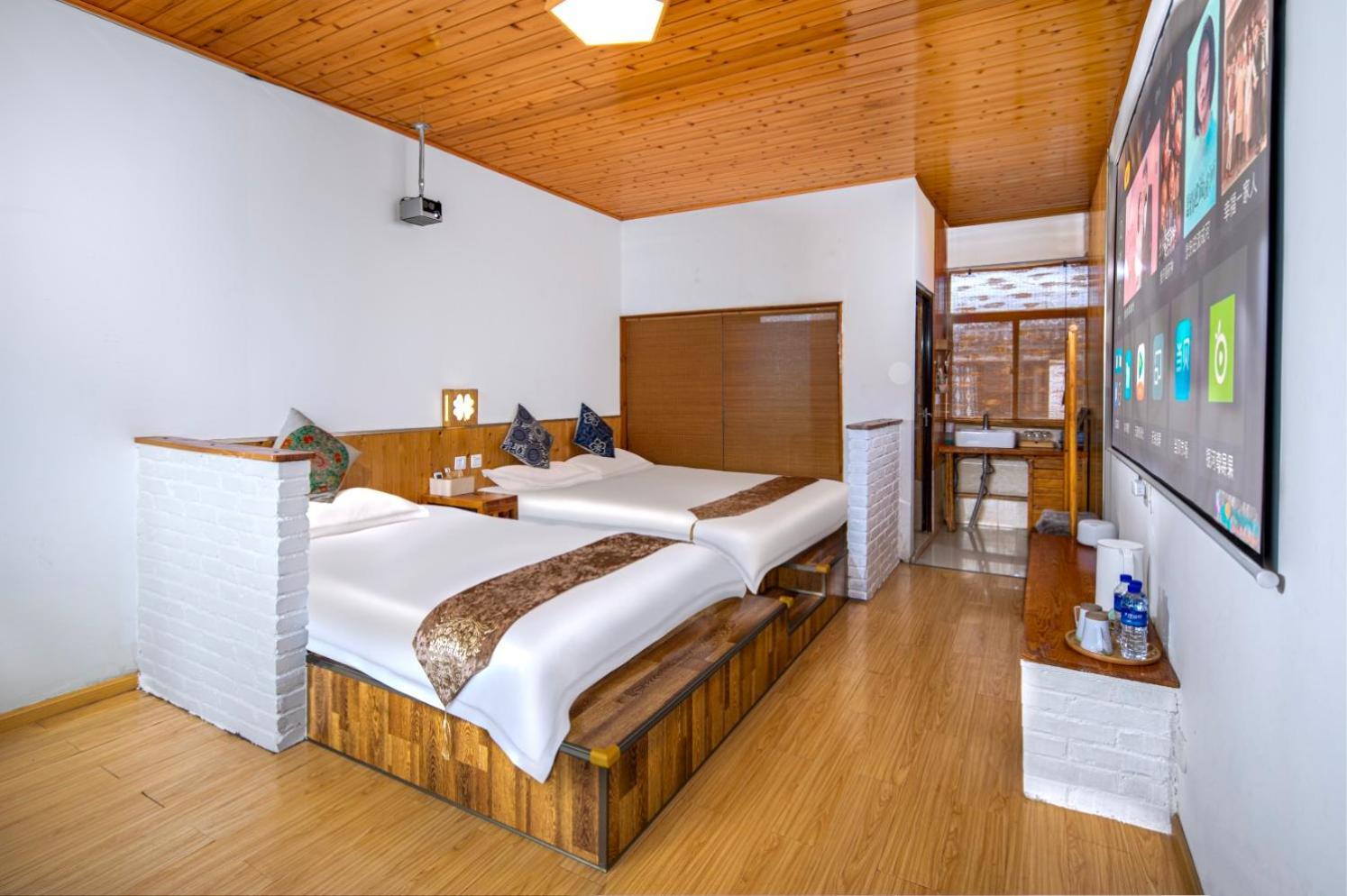 Dali Buxianshan Boutique Guesthouse-In Dali Ancient City,Near Three Pag Odas And Erhai Lake,Provide Tour Guide Service And Local Experience Экстерьер фото